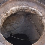 Botola ingresso antica cisterna romana