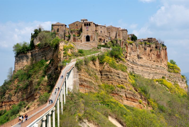 COD 69 20090414-Cività-di-Bagnoregio